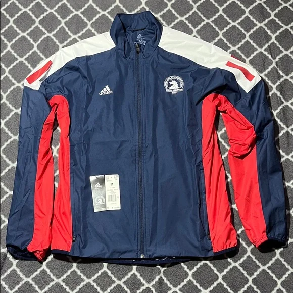 NWT Adidas 2020 Boston Marathon Running Jacket - Red & Blue - Size M - Picture 1 of 13